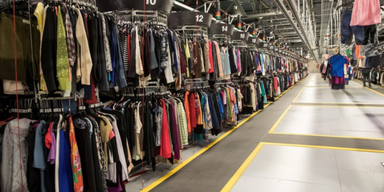 How Fashion Resale Businesses Take Shape in the UK